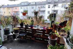 Großzügig geschnittene 3-Zimmer-Wohnung mit Balkon in ruhiger Seitenstraße – Die vollständige Adresse der Immobilie erhältst du vom Anbieter., 51103 Höhenberg, Köln – Vorschaubild 4