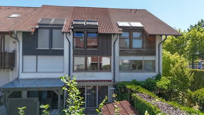 Viel Platz für die Familie: 5-Zimmer Split-Level RMH mit Garten im Ingolstädter Westen
