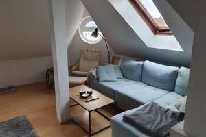 Helle 3-Zimmer Dachgeschosswohnung in Erfurt-Johannesvorstadt – Josef-Ries-Straße 78, 99086 Johannesvorstadt, Erfurt – Vorschaubild 2