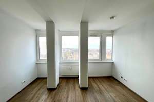 Schön 1-Zimmerwohnung mit Blick über Berlin | moderne Einbauküche | 10 Etage – Die vollständige Adresse der Immobilie erhältst du vom Anbieter., 13053 Alt-Hohenschönhausen, Berlin – Vorschaubild 2