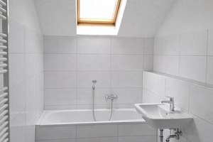 Lichtdurchflutete Dachgeschosswohnung in begehrter Lage von Dortmund-Kirchhörde mit Loggia – Die vollständige Adresse der Immobilie erhältst du vom Anbieter., 44229 Kirchhörde-Löttringhausen, Dortmund – Vorschaubild 10
