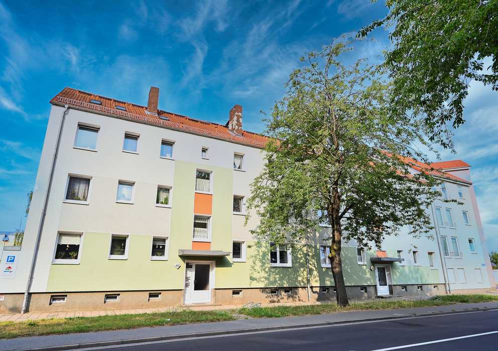 günstige 1-Zimmer-Wohnung für Azubis und Studenten in Bahnhofsnähe