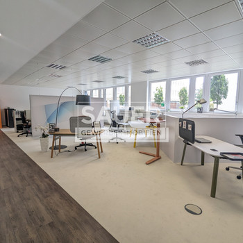 178 m² Büroeinheit in Adlershof *1919*