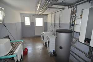 Attraktive 3,5- 4 Zimmer Wohnung in 3-Familienhaus, TOP Lage! – Schillerstraße 45, 72555 Metzingen – Vorschaubild 9