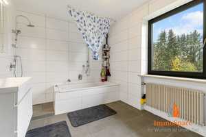 ImmoSpace *** DOPPELHAUSHÄLFTE MIT GARTEN IN RUHIGER LAGE *** – Augsburg (Kreis) – Vorschaubild 5