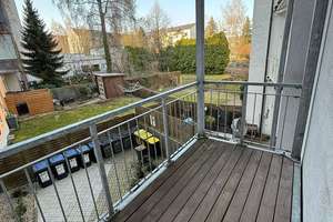 Kompakte 2-Zimmer mit Balkon, Wanne und Laminat in TOP-Lage! – Bergstraße 44, 9113 Schloßchemnitz, Chemnitz – Vorschaubild 1