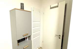 Wohntraum: schicke 2 Zi. Whg. mit Balkon, EBK ,Parkblick & zentrumsnah – Die vollständige Adresse der Immobilie erhältst du vom Anbieter., 80999 Untermenzing, München – Vorschaubild 16