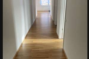 Attraktive 3-Zimmer Wohnung im 4. OG mit Balkon in Heilbronner Kernstadt  – Die vollständige Adresse der Immobilie erhältst du vom Anbieter., 74072 Heilbronn, Heilbronn – Vorschaubild 2