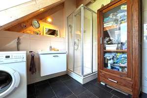 Helle und freundliche Dachgeschosswohnung mit Terrasse – Riegerhofstr. 15, 80686 Sankt Ulrich, München – Vorschaubild 18
