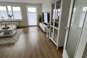 Großzügige 3-Zimmer-Wohnung mit Balkon in Salzgitter-Fredenberg  – Spitzwegpassage -, 38228 Salzgitter – Vorschaubild 1