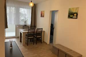 Am Biebricher Schlosspark: Gemütliche, möblierte  3,5-ZKBB-Wohnung mit neuer Einbauküche – Dunantstraße 7, 65203 Biebrich, Wiesbaden – Vorschaubild 15