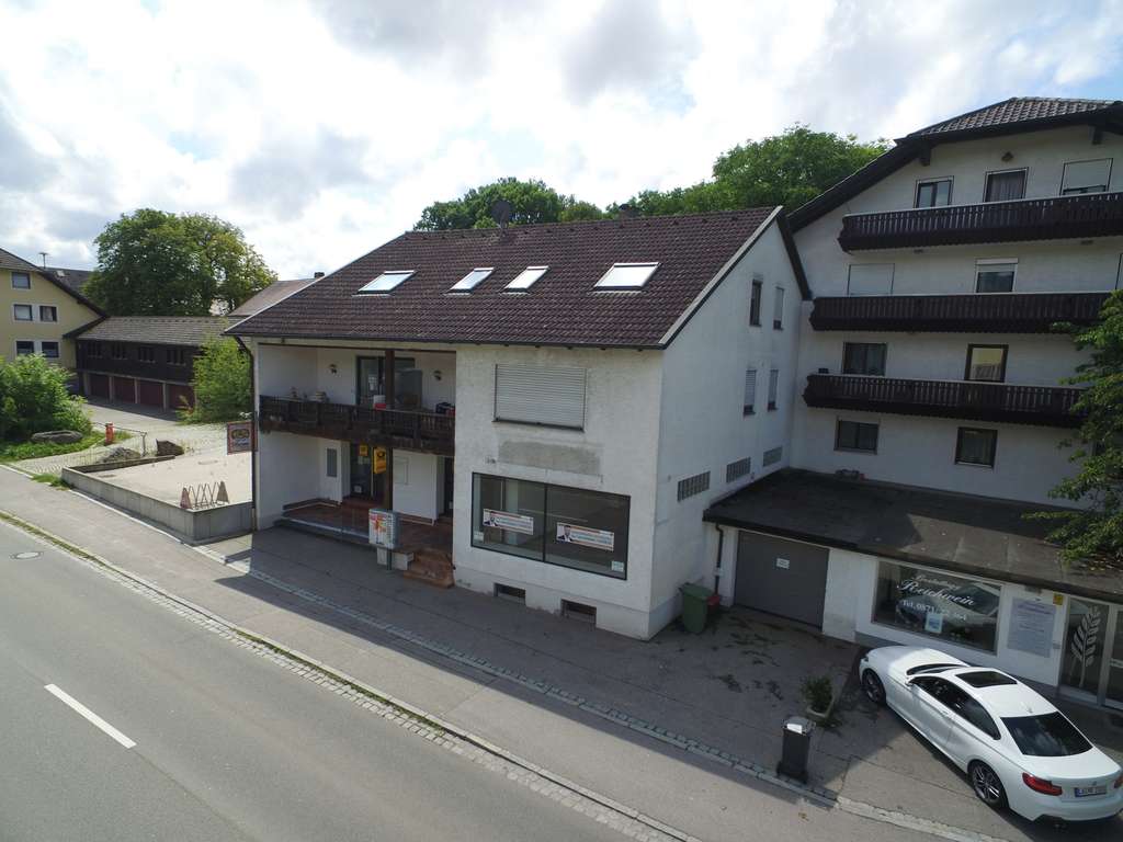 Immobilie in Landshut - Mehrfamilienhaus mit vielen Möglichkeiten – solide Basis für Sanierung, Eigennutzung oder Investment - Bild 2