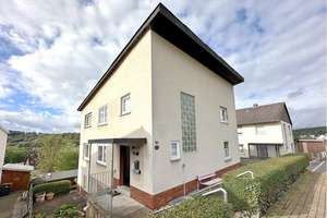 Philippsthal, 2. Familienhaus – Thalhäuser Weg  46, 36269 Philippsthal (Werra) – Vorschaubild 1
