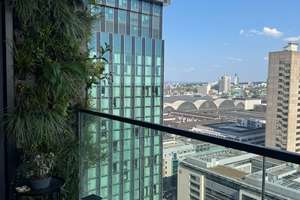 Eden Tower 23: Furnished Apartment | 20th Floor | Gym, Rooftop & 24/7 Concierge – Europa-Allee 11, 60327 Gallus, Frankfurt am Main – Vorschaubild 21