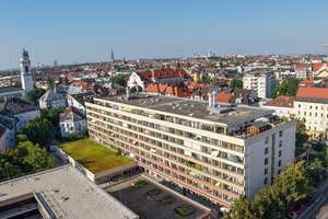 Sonniges möbliertes Appartement - frisch renoviert, mit Südwestbalkon und Tiefgaragenstellplatz – Auerfeldstraße 27, 81541 Obere Au, München – Vorschaubild 2