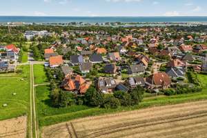 Einfamilienhaus nahe der Ostsee

Feldrandlage, Photovoltaik und Solarthermie für Ihren Wohnkomfort – Die vollständige Adresse der Immobilie erhältst du vom Anbieter., 23774 Heiligenhafen – Vorschaubild 17