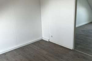 Modernisierte 4-Zimmer-Eigentumswohnung in zentraler Lage von Dortmund-Hafen - sofort verfügbar – Lagerhausstr. 27, 44147 Hafen, Dortmund – Vorschaubild 2