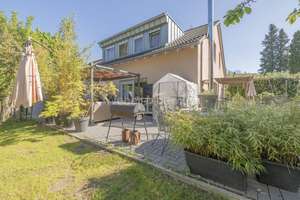 Zwei Wohnwelten unter einem Dach – EFH mit separater Einlieger-Maisonette + großem Garten – Die vollständige Adresse der Immobilie erhältst du vom Anbieter., 51427 Lustheide, Bergisch Gladbach – Vorschaubild 39