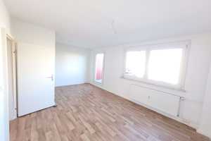 Traumhafte 2-Zimmer Wohnung mit saniertem Bad und edler Einbauküche – Wittenberger Straße 2, 6132 Halle (Saale) – Vorschaubild 7