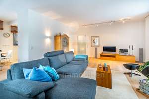 Exklusives Zweifamilienhaus mit Stil, Privatsphäre und Gartenidylle! – Die vollständige Adresse der Immobilie erhältst du vom Anbieter., 51069 Dünnwald, Köln – Vorschaubild 4