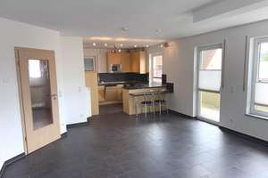 KILIAN IMMOBILIEN!  PERFEKTE 4 ZI. WOHNUNG AUS 2006 MIT 104 M² IM 1. OG EINES 3-PART.-H. IN HIP! EBK – Die vollständige Adresse der Immobilie erhältst du vom Anbieter., 91161 Hilpoltstein – Vorschaubild 35