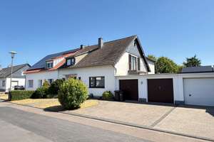 Top Wohnlage! Köln- Brück - 680m² Grundstück - 177m² Wohnfläche - 2 Garagen