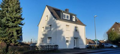 Dreifamilienhaus in gefragter Lage von Radevormwald Herbeck, vollständig saniert