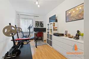 ImmoSpace **4 ZKB mit Balkon, XL-Keller und Tiefgarage!** – Augsburg – Vorschaubild 8