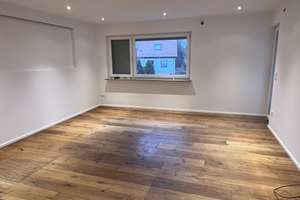 Exklusive 3-Zimmer-Wohnung mit Aussicht  – Die vollständige Adresse der Immobilie erhältst du vom Anbieter., 70597 Hoffeld, Stuttgart – Vorschaubild 4