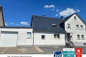 Zentrumsnah & renoviert: Wohnhaus mit 4 Schlafzimmern und vermieteter Einliegerwohnung! – Die vollständige Adresse der Immobilie erhältst du vom Anbieter., 56470 Bad Marienberg (Westerwald) – Vorschaubild 1