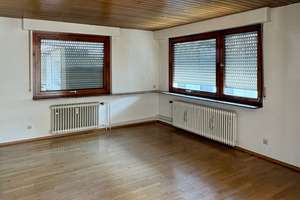 Großzügige, helle 5-Zimmer-Wohnung in bester Lage, sehr gute Ausstattung, Wärmepumpe und neues Bad. – Höhenstrasse 17, 75179 Arlinger, Pforzheim – Vorschaubild 8
