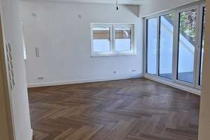 Ruhige 3-Zimmer-Wohnung mit großer Dachloggia – Krügerstraße 24, 12307 Lichtenrade, Berlin – Vorschaubild 2