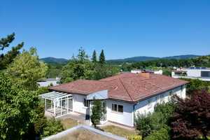 Großzügiges Anwesen in renommierter Lage von Kelkheim – Main-Taunus-Kreis – Vorschaubild 1