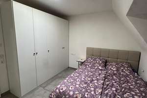 Helle 4-Zimmer Dachgeschosswohnung in Stuttgart-Untertürkheim – Lindenschulstraße 11, 70327 Lindenschulviertel, Stuttgart – Vorschaubild 13