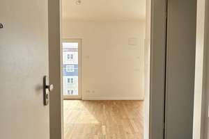 Wunderschöne helle 1-Zimmer-Wohnung mit Balkon – Marzahner Chaussee 199, 12681 Marzahn, Berlin – Vorschaubild 5