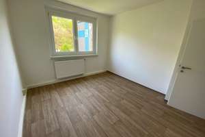 Wohnen mit Balkon & schöner Aussicht – Küche optional – Am Himmelreich 48, 98527 Suhl-Ilmenauer Straße, Suhl – Vorschaubild 6