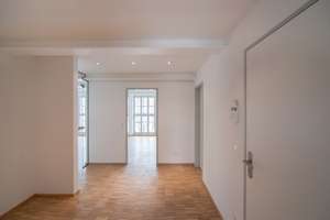Lichtdurchflutete Luxuswohnung in zentraler Lage mit exklusiver Ausstattung! – Täubchenweg 7, 4103 Zentrum-Südost, Leipzig – Vorschaubild 3