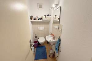 Gepflegte 3-Zimmer-Wohnung mit sonnigem Balkon und Stellplatz in begehrter Lage in Trier-Ruwer. – Die vollständige Adresse der Immobilie erhältst du vom Anbieter., 54292 Ruwer/Eitelsbach, Trier – Vorschaubild 6