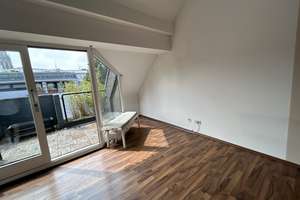 ruhige Penthouse-Wohnung Nähe Zülpicher Platz – Die vollständige Adresse der Immobilie erhältst du vom Anbieter., 50676 Altstadt/Süd, Köln – Vorschaubild 2