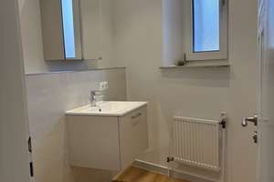 ***Erstbezug n. Sanierung: zentrale 3-ZKB-Whg. mit Einbauküche, Balkon, am Wittelsb. Park*** – Gögginger Straße 9 1/2, 86159 Antonsviertel, Augsburg – Vorschaubild 10