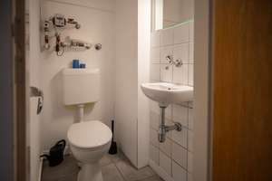 Für zwei Parteien oder die große Familie – Zweifamilienhaus in Saarbrücken-Eschberg – Die vollständige Adresse der Immobilie erhältst du vom Anbieter., 66121 Eschberg, Saarbrücken – Vorschaubild 25
