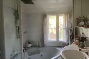 Property thumbnail 12