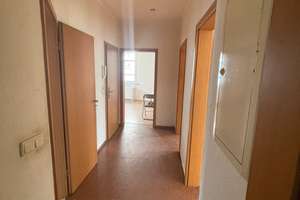 Attraktives Mehrfamilienhaus mit 12 Zimmern über 4 Etagen – ideal für Kapitalanleger! – Die vollständige Adresse der Immobilie erhältst du vom Anbieter., 4600 Altenburg – Vorschaubild 2