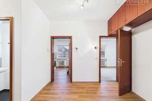 3-Zimmer-Wohnung im obersten Geschoss mit Balkon und eigener Garage – Die vollständige Adresse der Immobilie erhältst du vom Anbieter., 65195 Rheingauviertel / Hollerborn, Wiesbaden – Vorschaubild 9