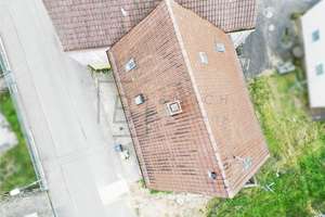 Freistehendes Einfamilienhaus mit 130 m² Wohnfläche – ideal für Handwerker und Familien – Die vollständige Adresse der Immobilie erhältst du vom Anbieter., 89183 Holzkirch – Vorschaubild 8