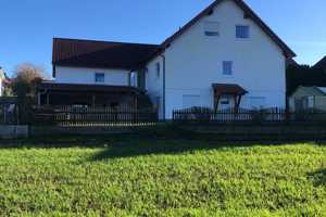 Geräumiges, Zweifamilienhaus mit Anliegerwohnung in Waldachtal – Freudenstadt (Kreis) – Vorschaubild 3