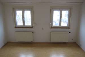 ruhige 2-Zimmer DG-Wohnung Weilimdorf an Einzelperson (Nichtraucher) – Edenkobenerstraße 19, 70499 Weilimdorf (Ortsteil), Stuttgart – Vorschaubild 4