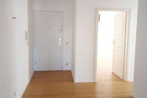 Helle, freundliche Dachgeschoß- Wohnung 2 ZKB – Göggingerstr 31, 86159 Antonsviertel, Augsburg – Vorschaubild 5