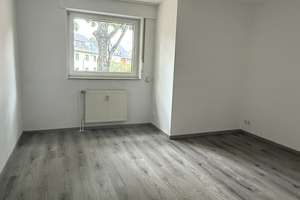Zentrale 3,5-Zimmer Wohnung mit Stellplatz in Bottrop – Kirchhellener Straße 42, 46236 Stadtmitte, Bottrop – Vorschaubild 6