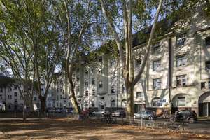 Gemütliche 2-Zimmer-Wohnung mit Dielenboden, modernem Bad und Einbauküche! – Essener Str. 2, 40476 Derendorf, Düsseldorf – Vorschaubild 9
